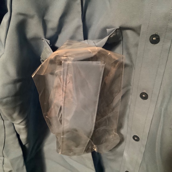 Right image by Riverside Men’s new with tags blue 16 1/2 - 33, shirt - Picture 13 of 16